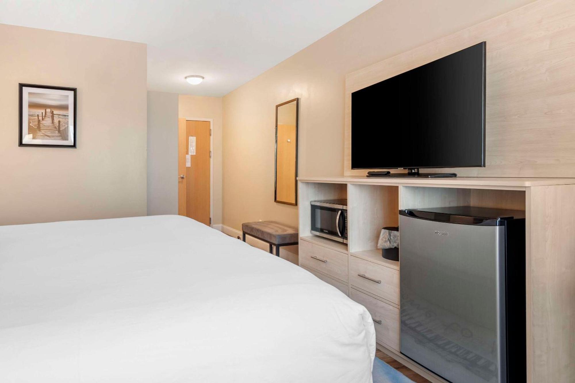 Casco Bay Hotel Portland Airport - Maine Mall, Ascend Hotel Collection Саут-Портленд Экстерьер фото